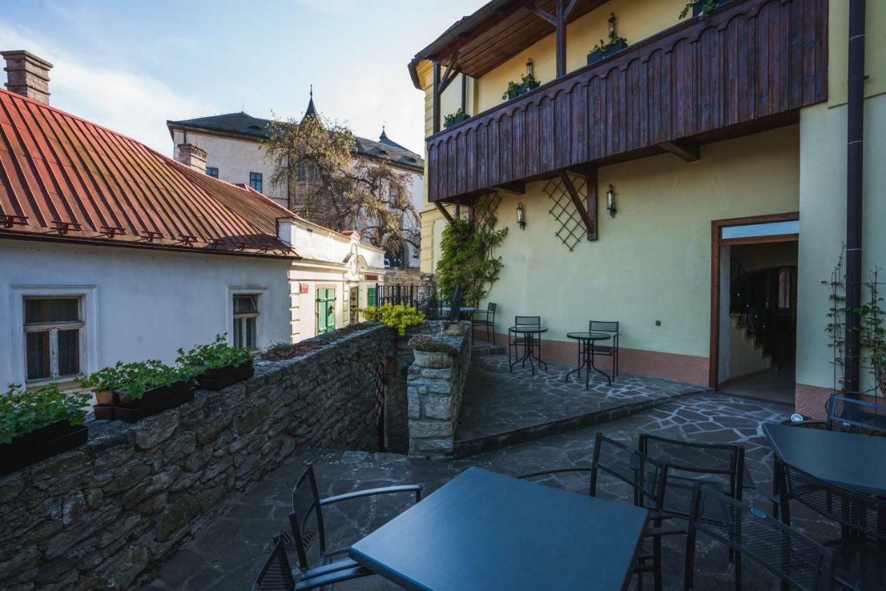 Penzion U Hradku Кутна-Гора Экстерьер фото